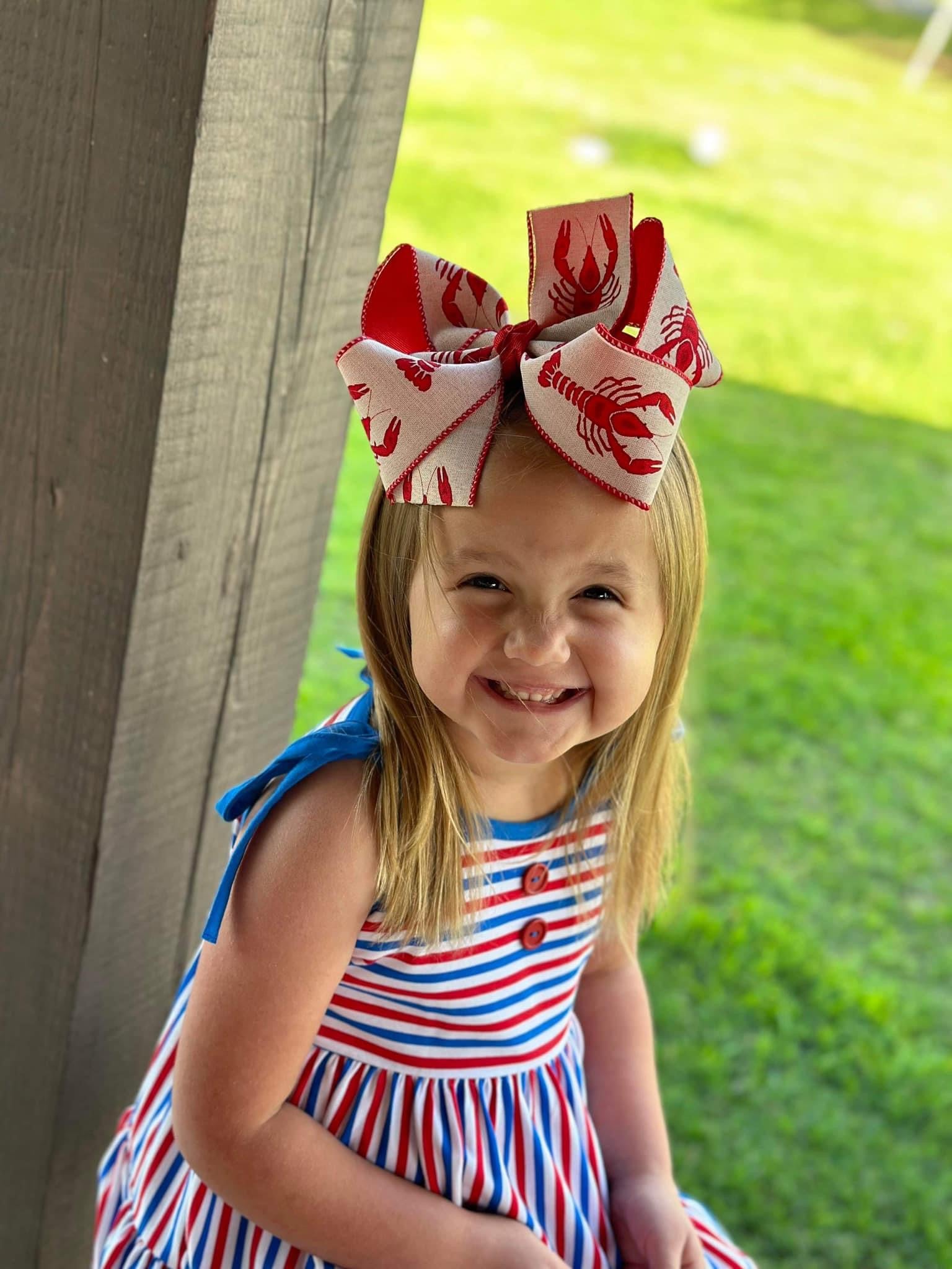 {In a Pinch} Hair Bow Secondary image