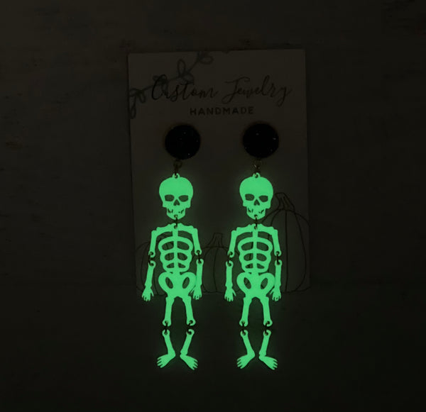 Glow In the Dark Skeleton Head Inspired Straw Topper – HappiestStuffOnEarth